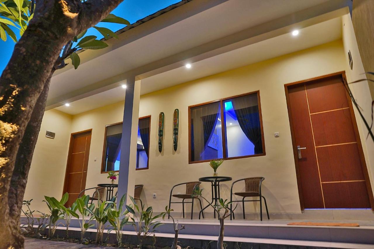 Sari Gili Bungalow ギリ・アイル エクステリア 写真