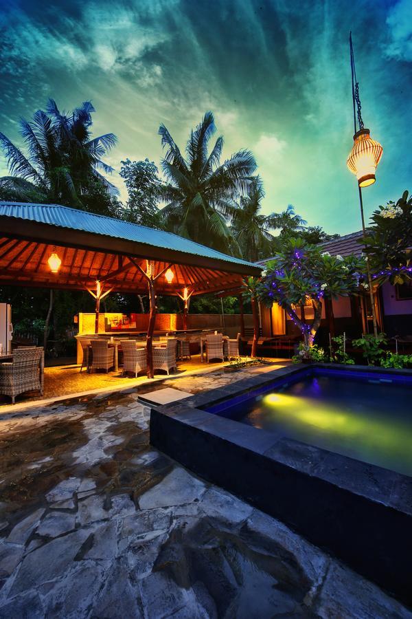 Sari Gili Bungalow ギリ・アイル エクステリア 写真